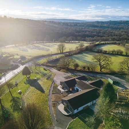 Suite 5 - Sleeping Giant Hotel - Pen Y Cae Inn Brecon Exterior foto